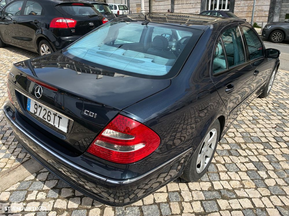 Mercedes-Benz E 270 - 24