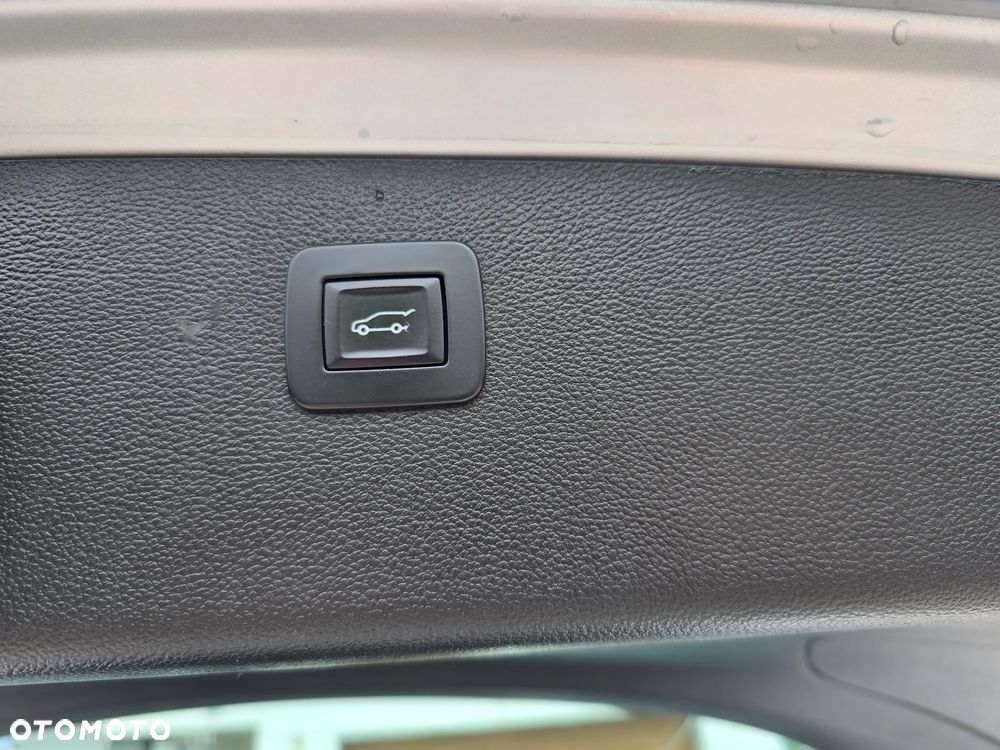 Opel Astra 1.4 T GPF Elite - 34