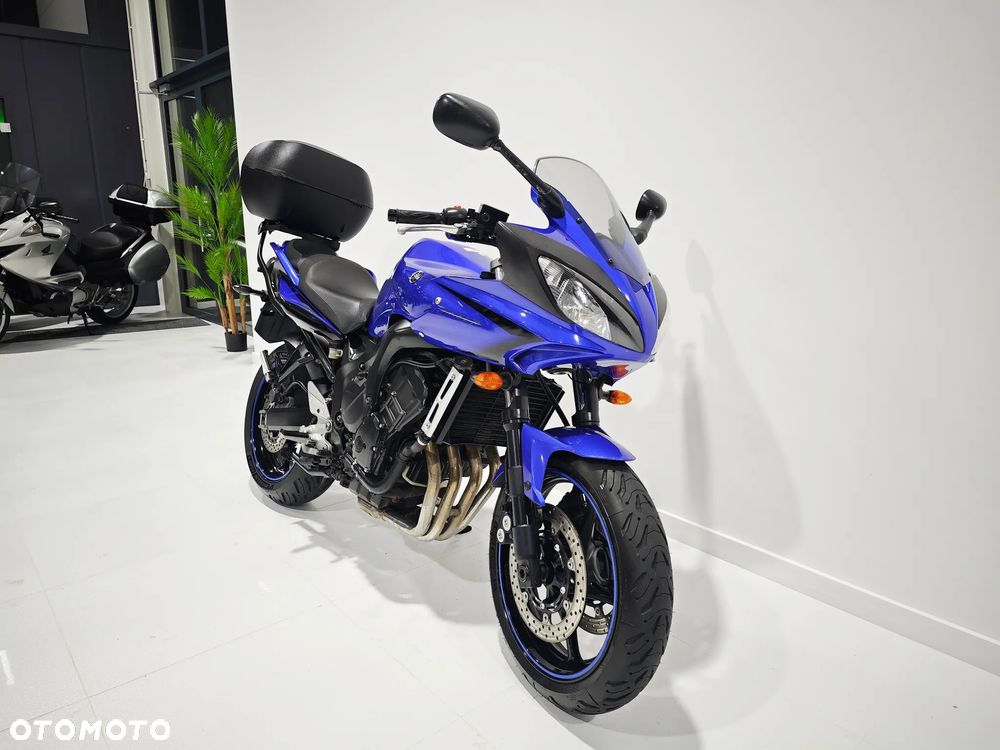 Yamaha FZ - 6