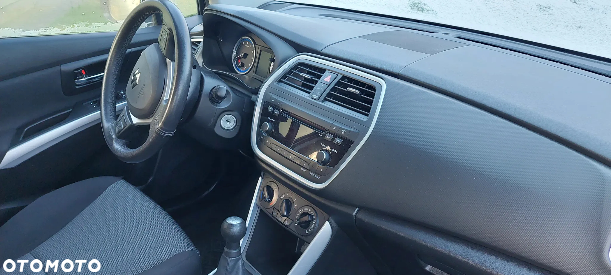 Suzuki SX4 S-Cross 1.6 Comfort - 9