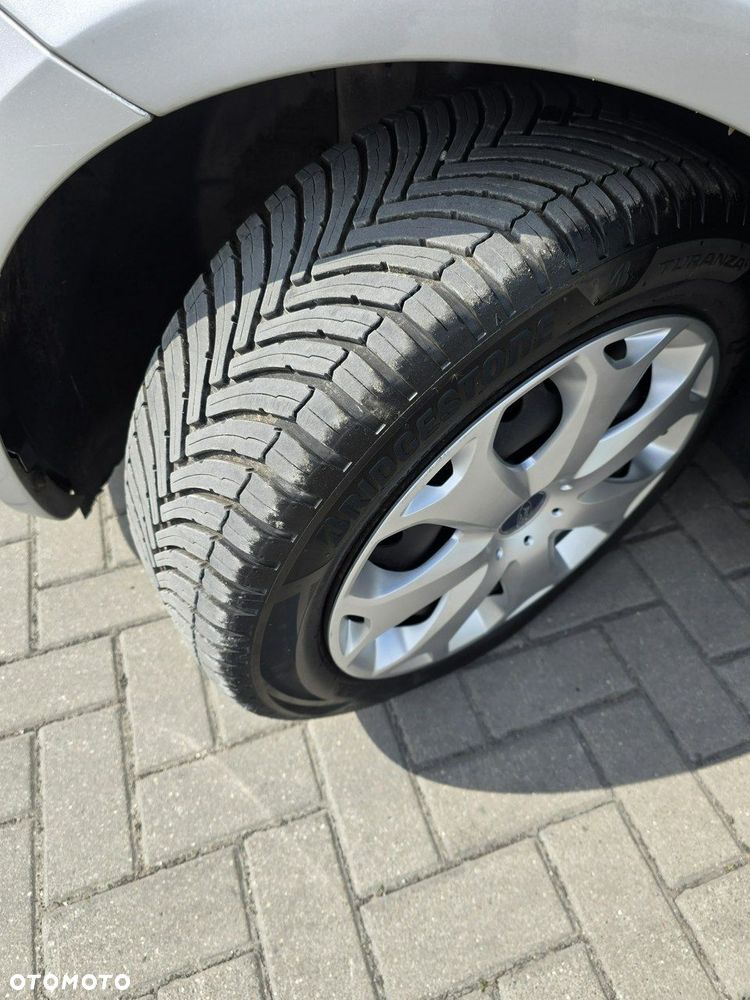 Ford C-MAX - 35