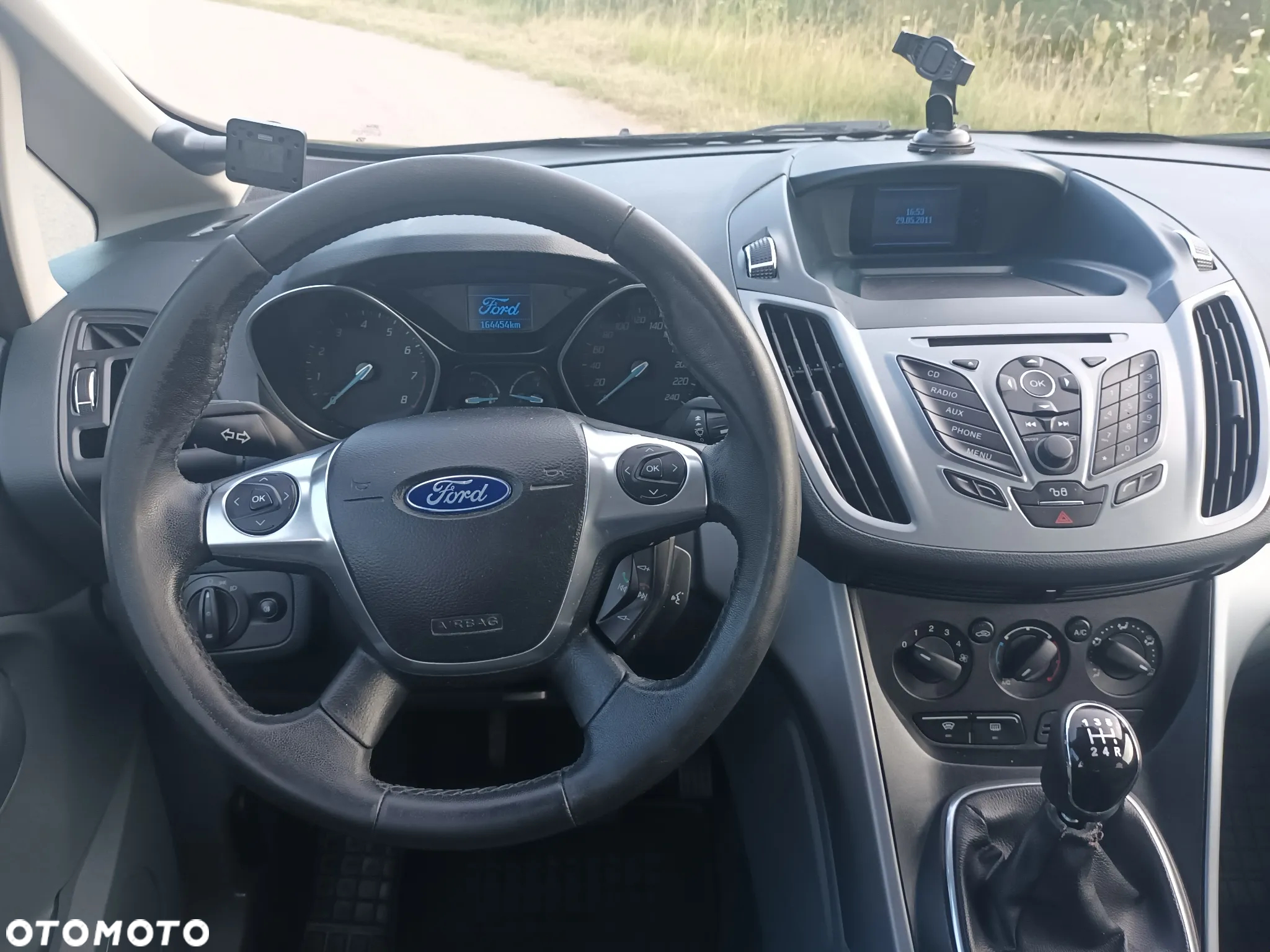 Ford Grand C-MAX - 32
