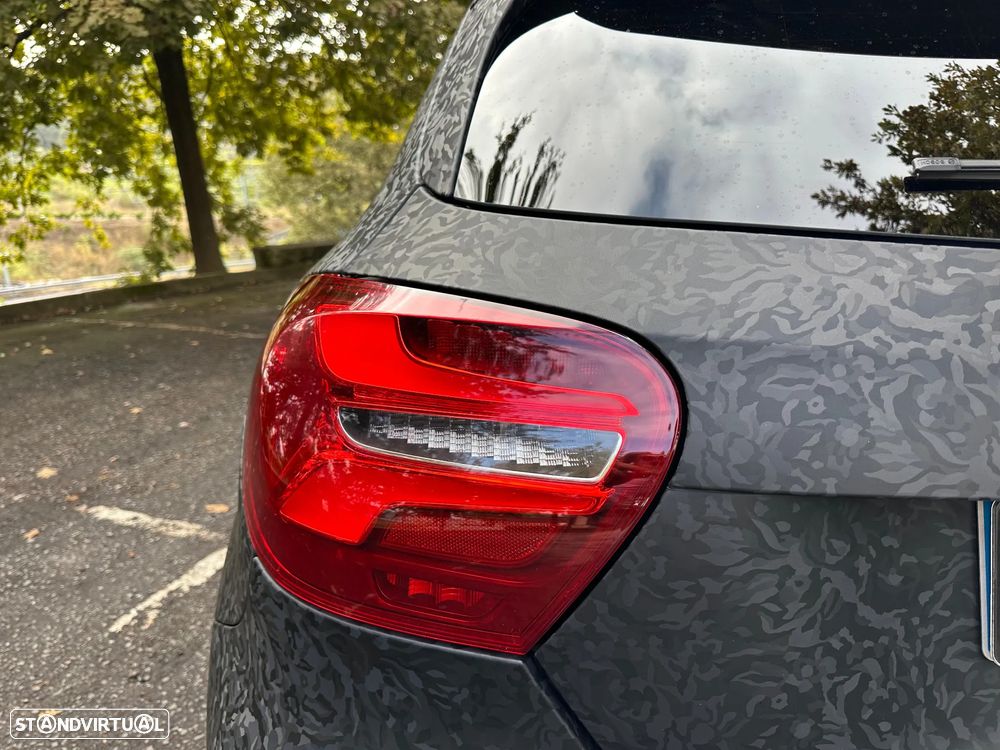 Mercedes-Benz A 45 AMG - 17
