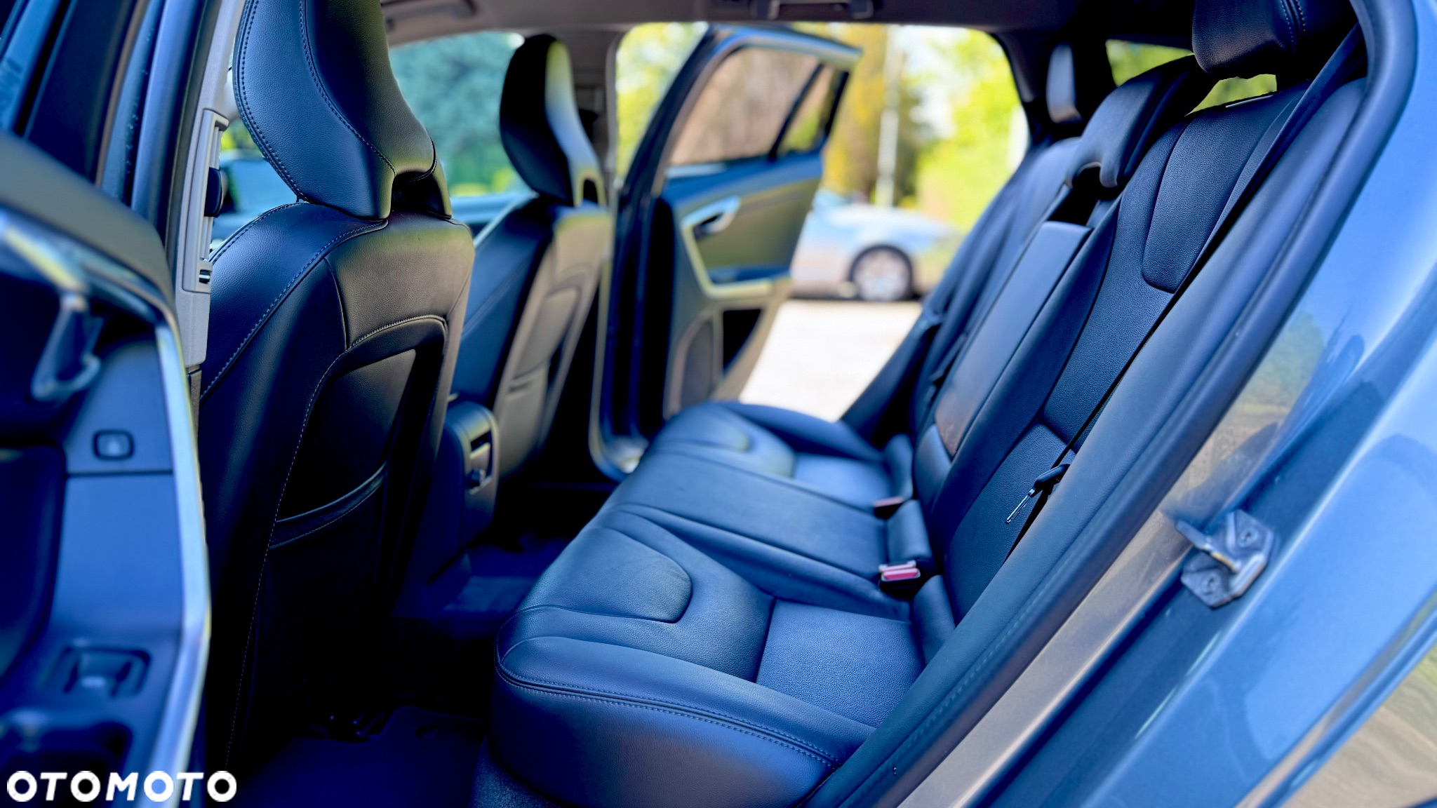 Volvo V60 D4 AWD Drive-E Summum - 8