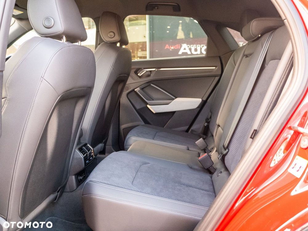 Audi Q3 Sportback - 20