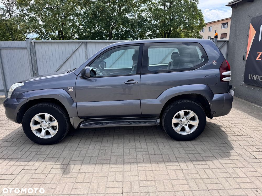 Toyota Land Cruiser 3.0 D Luna Comfort - 2