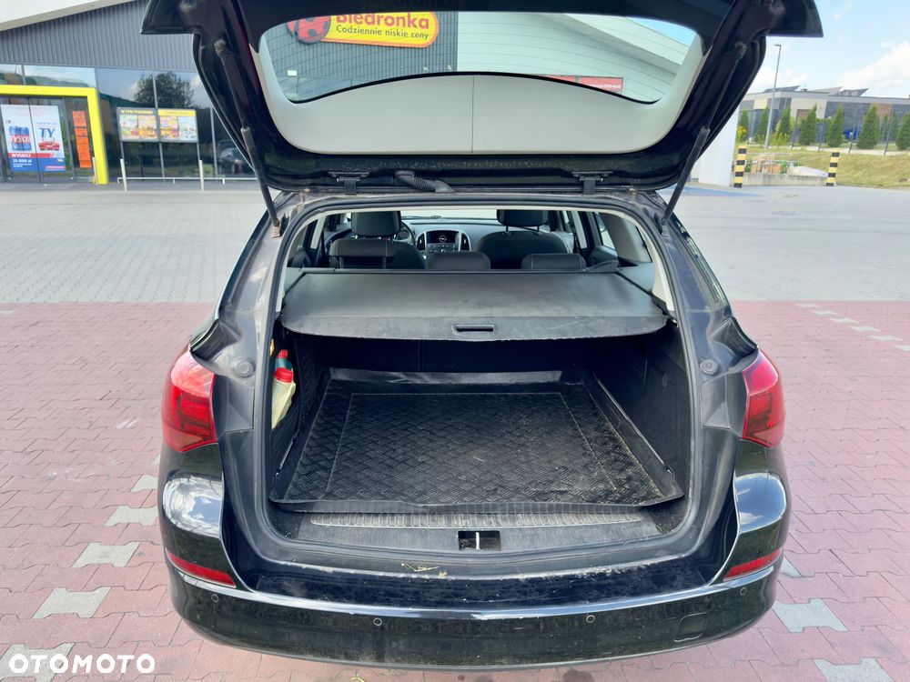 Opel Astra 1.7 CDTI DPF Cosmo - 9