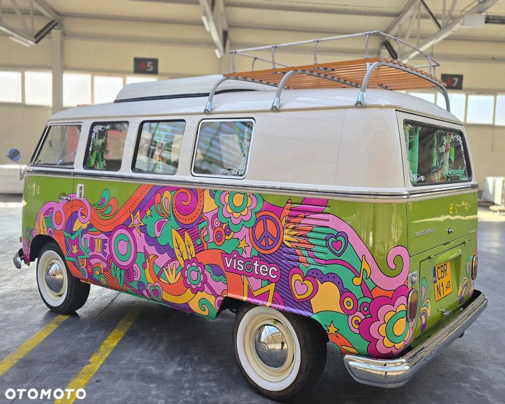 Volkswagen Transporter - 3