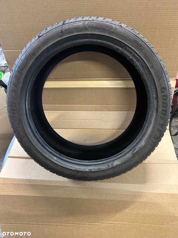 Opona 225/45/18 GoodYear VECTOR 4Seasons gen 3 21r - 2