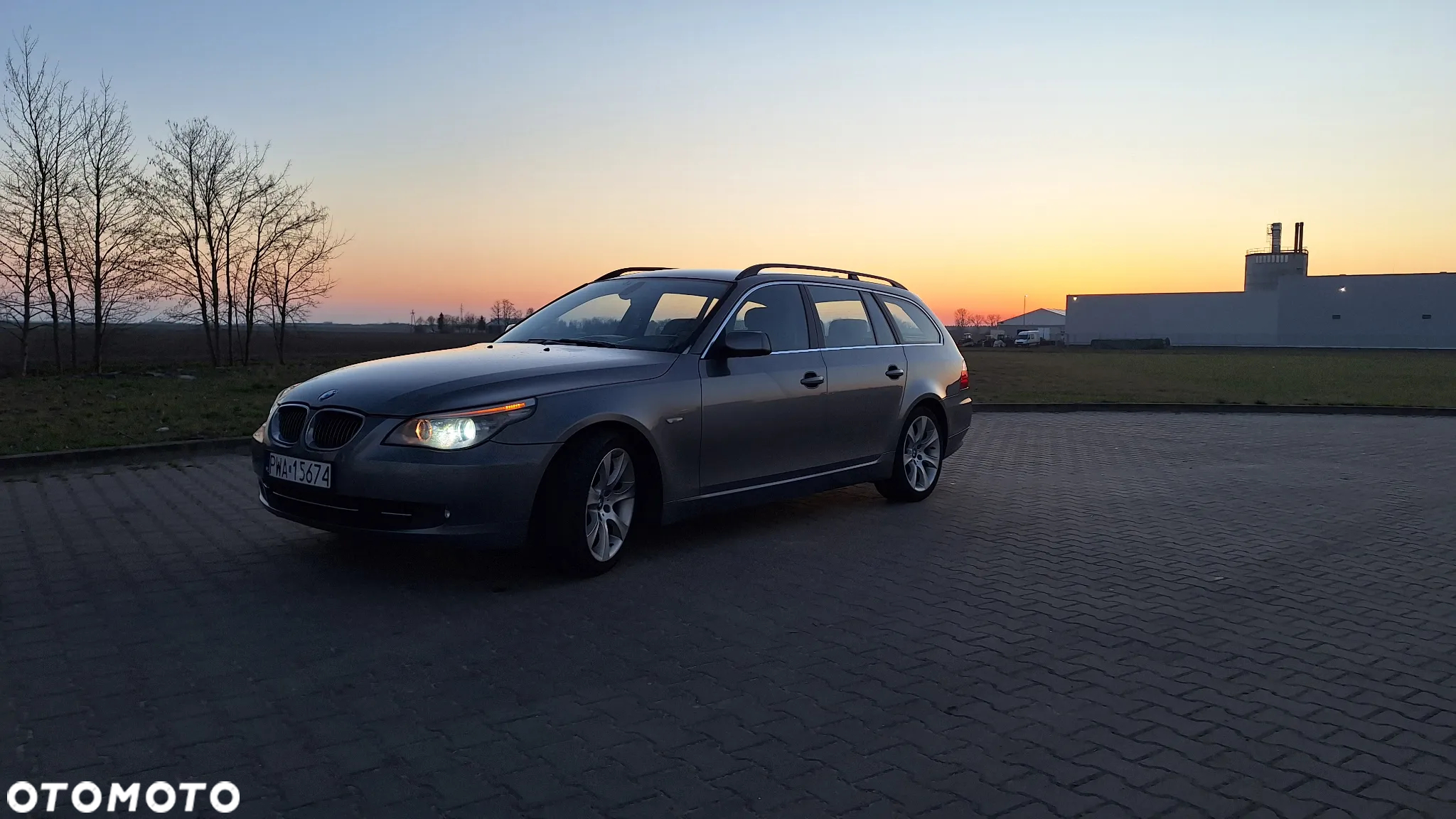 BMW Seria 5 530d Touring - 3