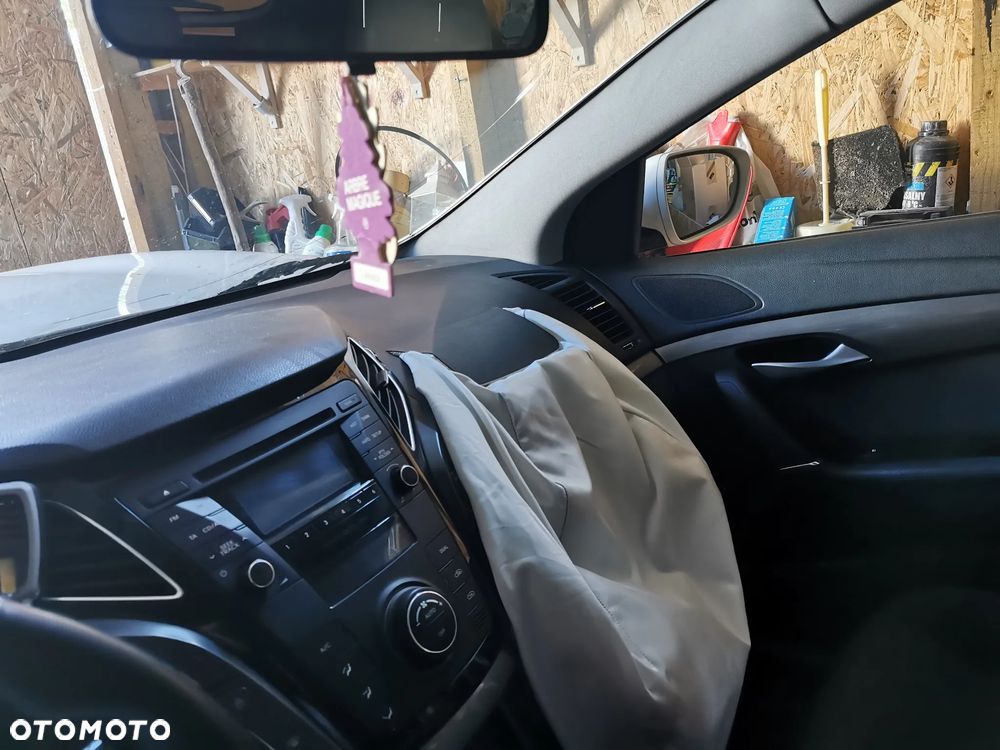 Hyundai i40 1.7 CRDi Comfort - 12