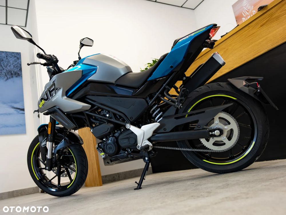 CFMoto NK - 7