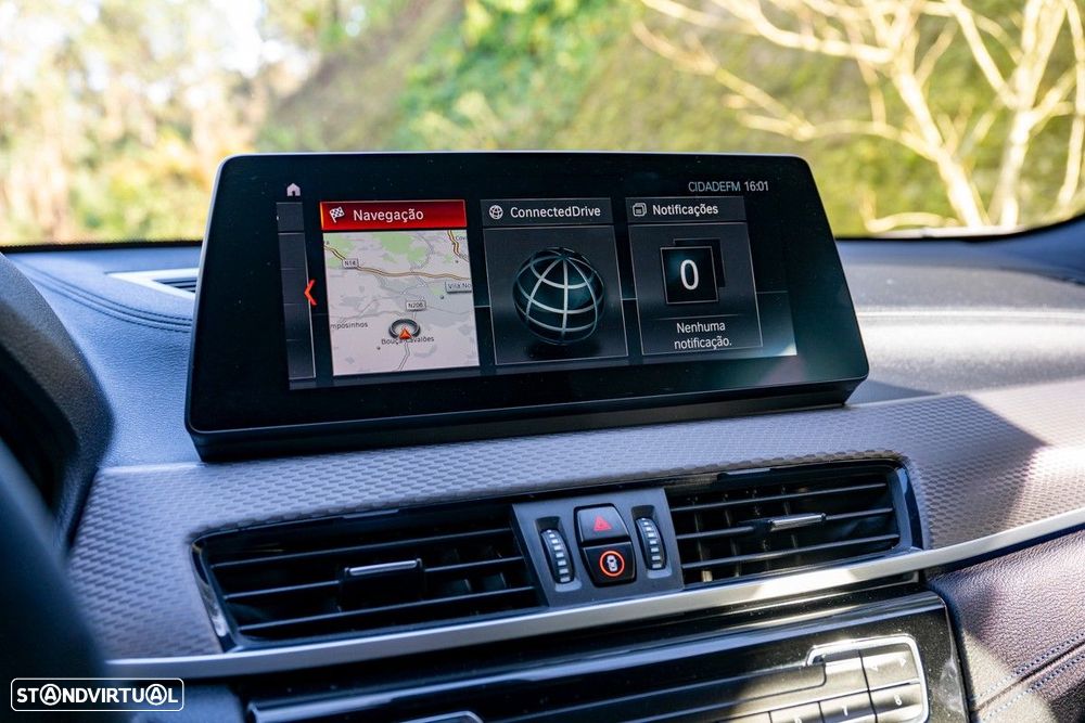 BMW X2 18 d xDrive Auto Pack M - 32