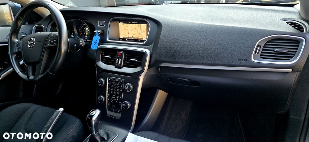 Volvo V40 D2 Kinetic - 8