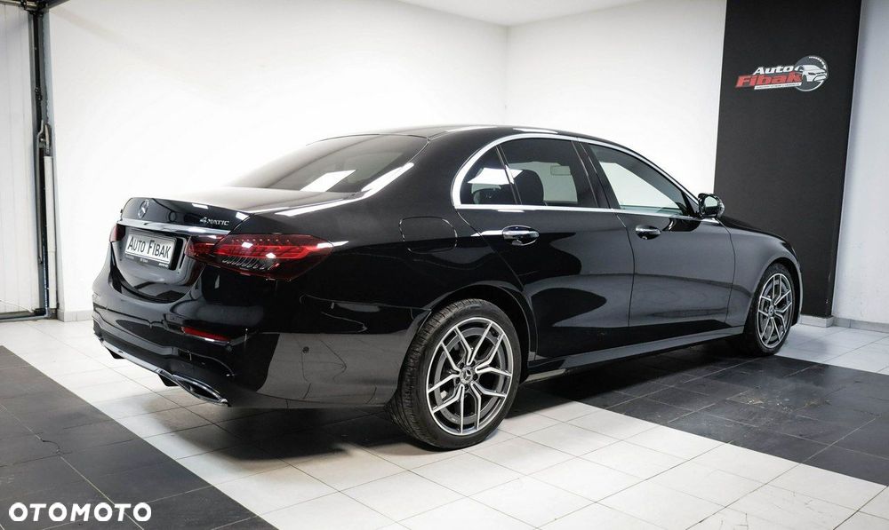 Mercedes-Benz Klasa E - 12