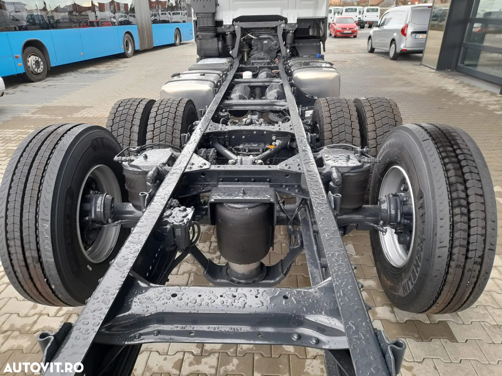 Iveco S-WAY AUTOTRACTOR - 36