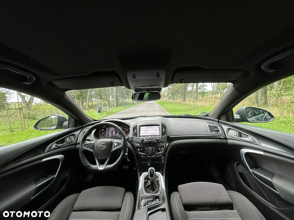 Opel Insignia - 31