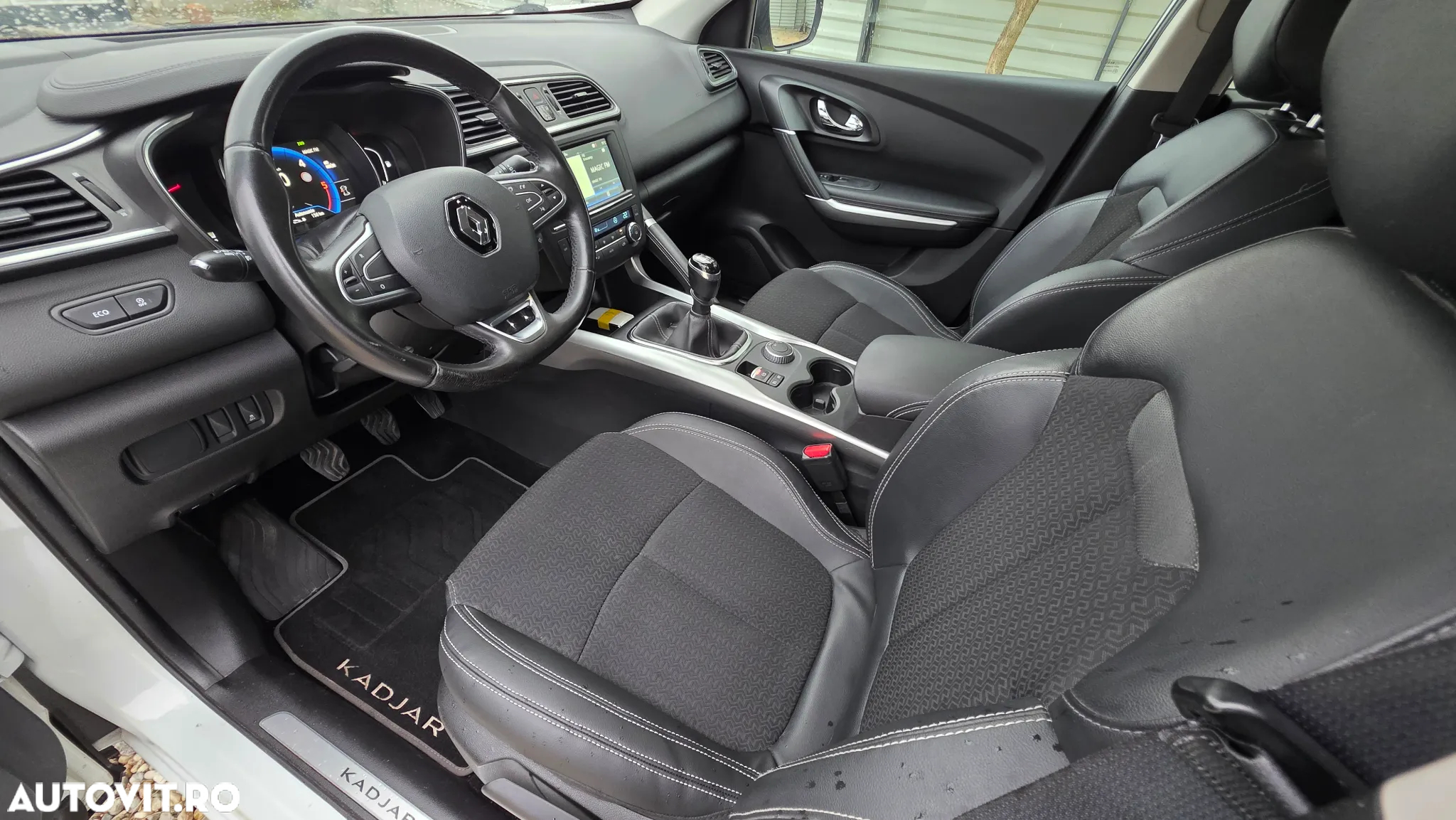 Renault Kadjar 1.6 DCI 4X4 Intens - 14