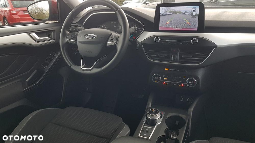 Ford Focus 1.0 EcoBoost Titanium Business - 16