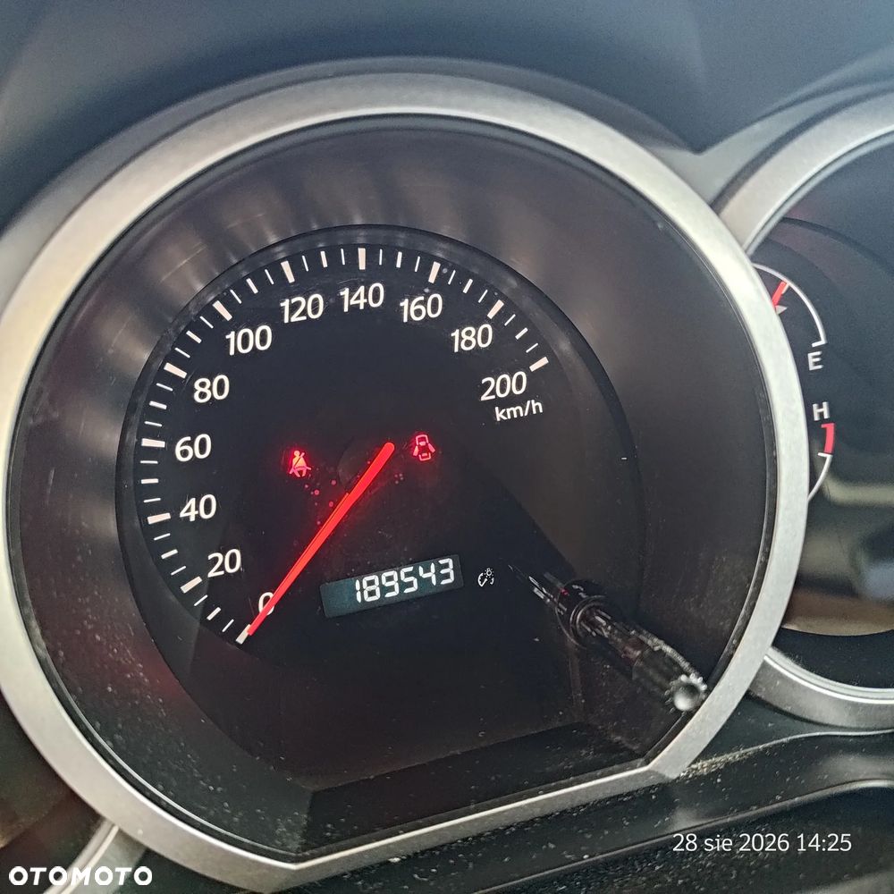 Suzuki Grand Vitara 1.9 DDiS - 2