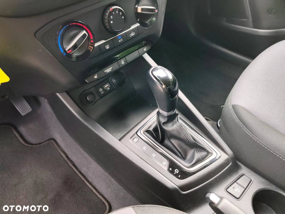 Hyundai i20 1.4 Automatik Trend - 13