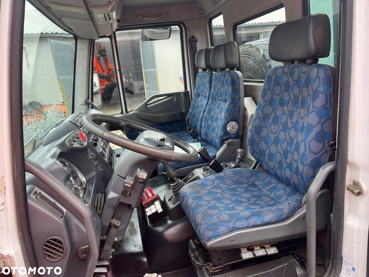 Iveco Eurocargo Tector 100E18 4X4 - 13