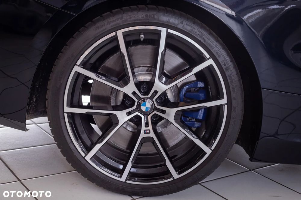 BMW Seria 8 M850i xDrive - 6