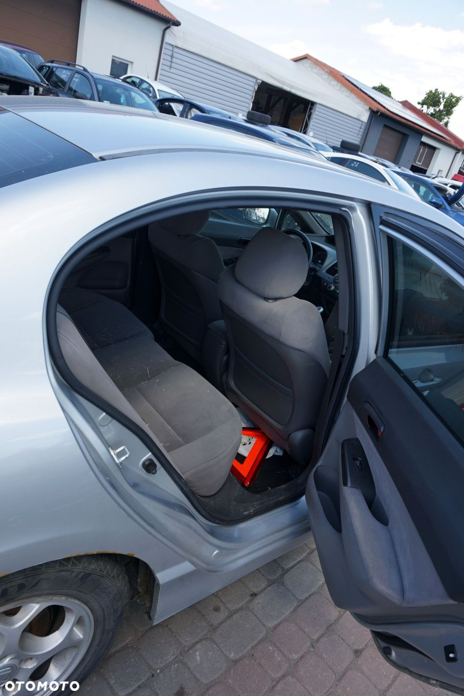 HONDA CIVIC VIII SEDAN 2006 NH700M 1.8 16V R18A2 140KM PHE40 SREBRNY na części - 12