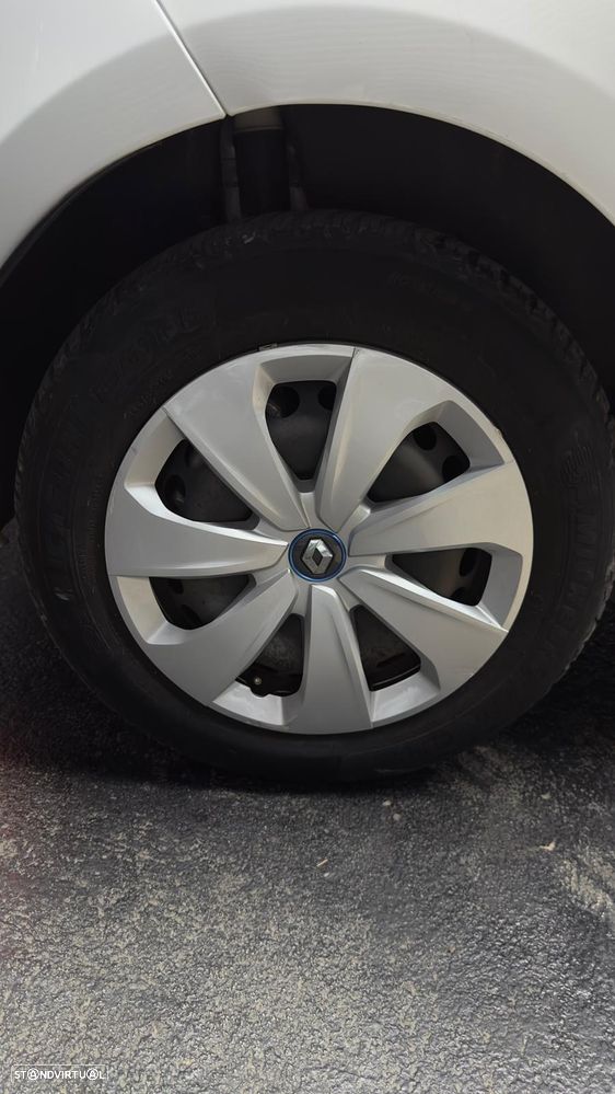 Renault Zoe (c/ Bateria) Zen 50 - 26