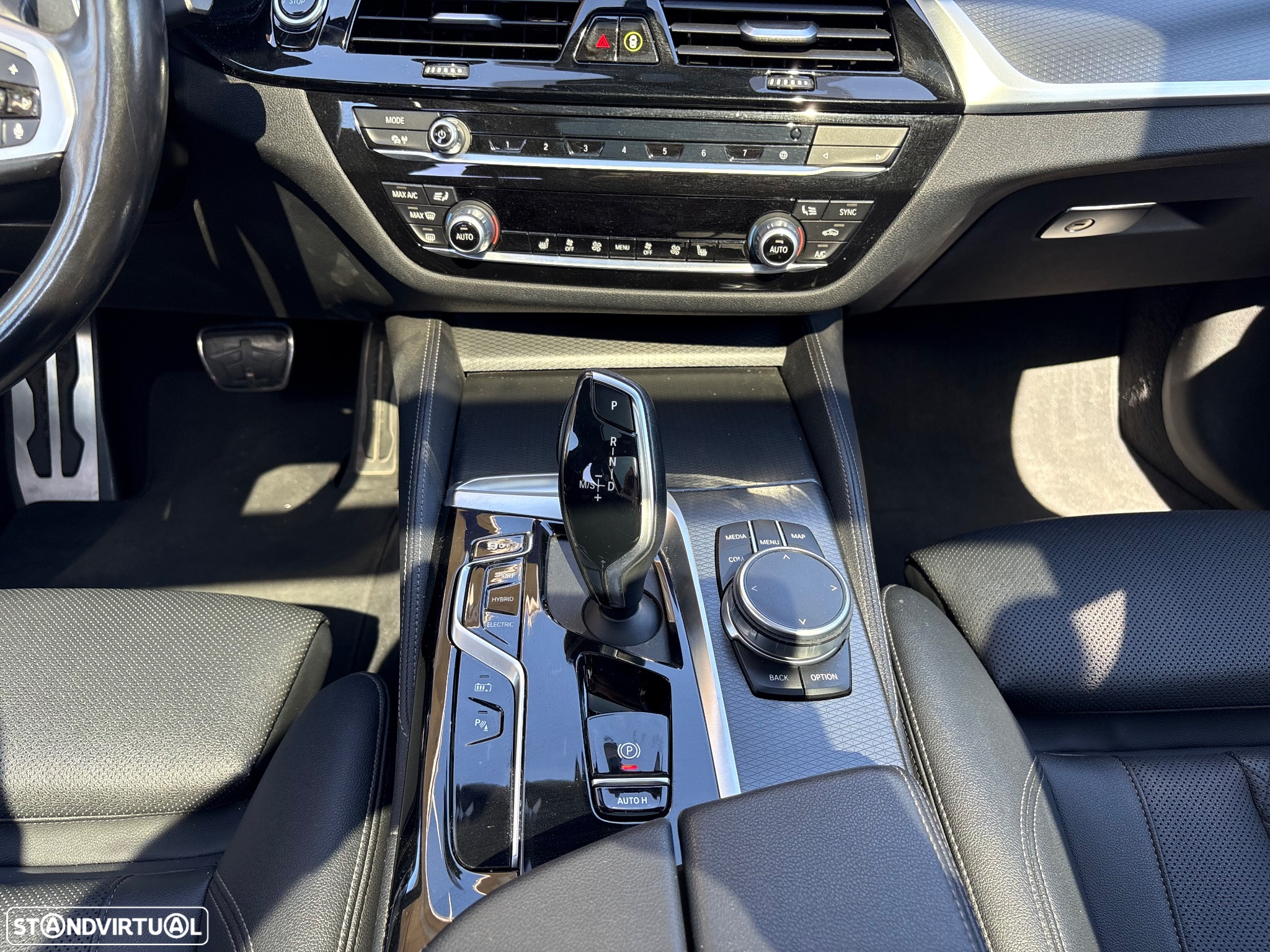 BMW 530 e Pack Desportivo M - 10