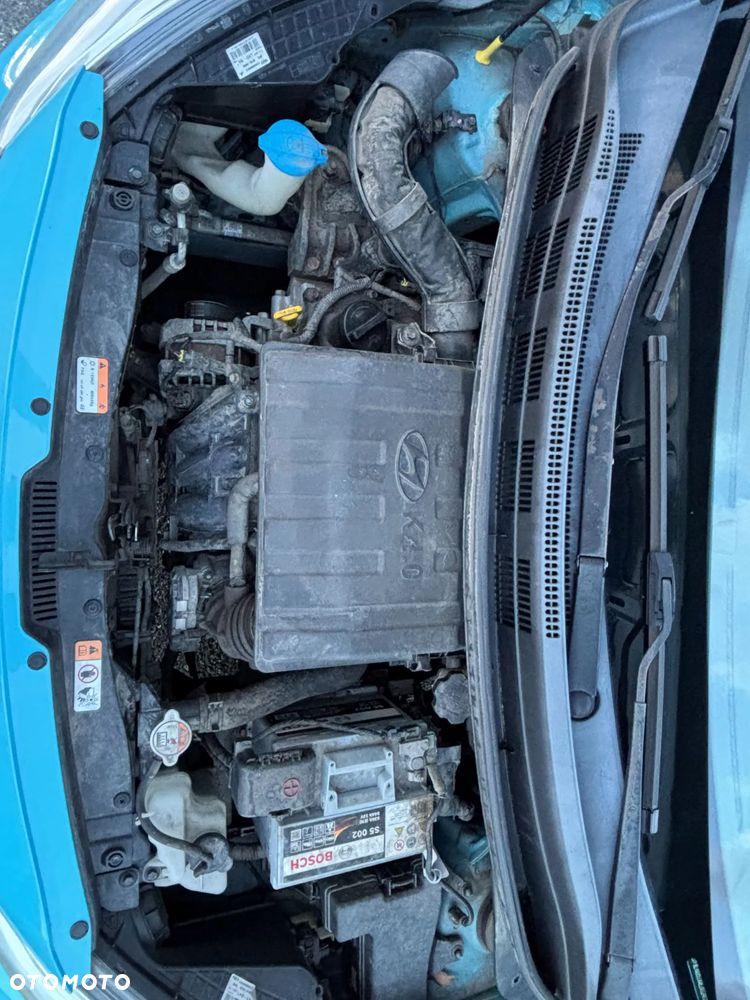 Hyundai i10 - 25