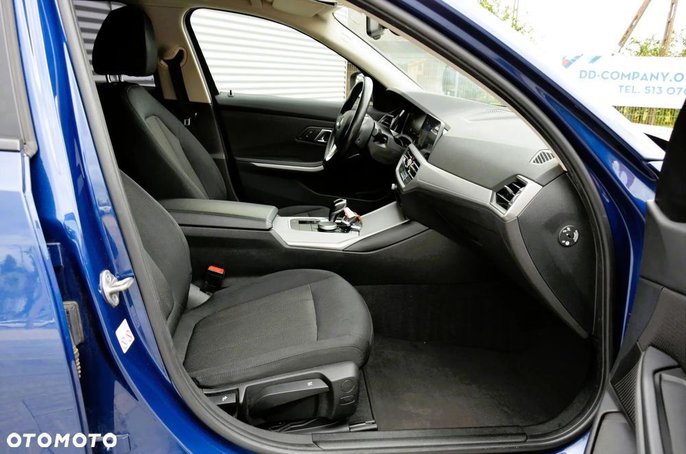 BMW Seria 3 320d Efficient Dynamics Advantage - 13