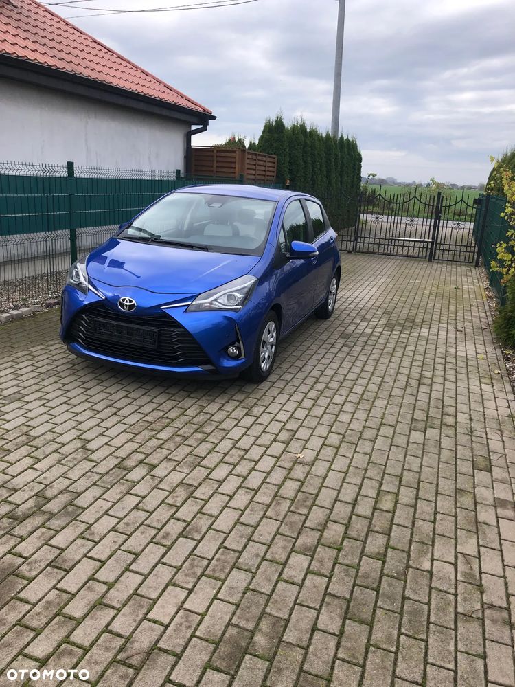 Toyota Yaris - 1