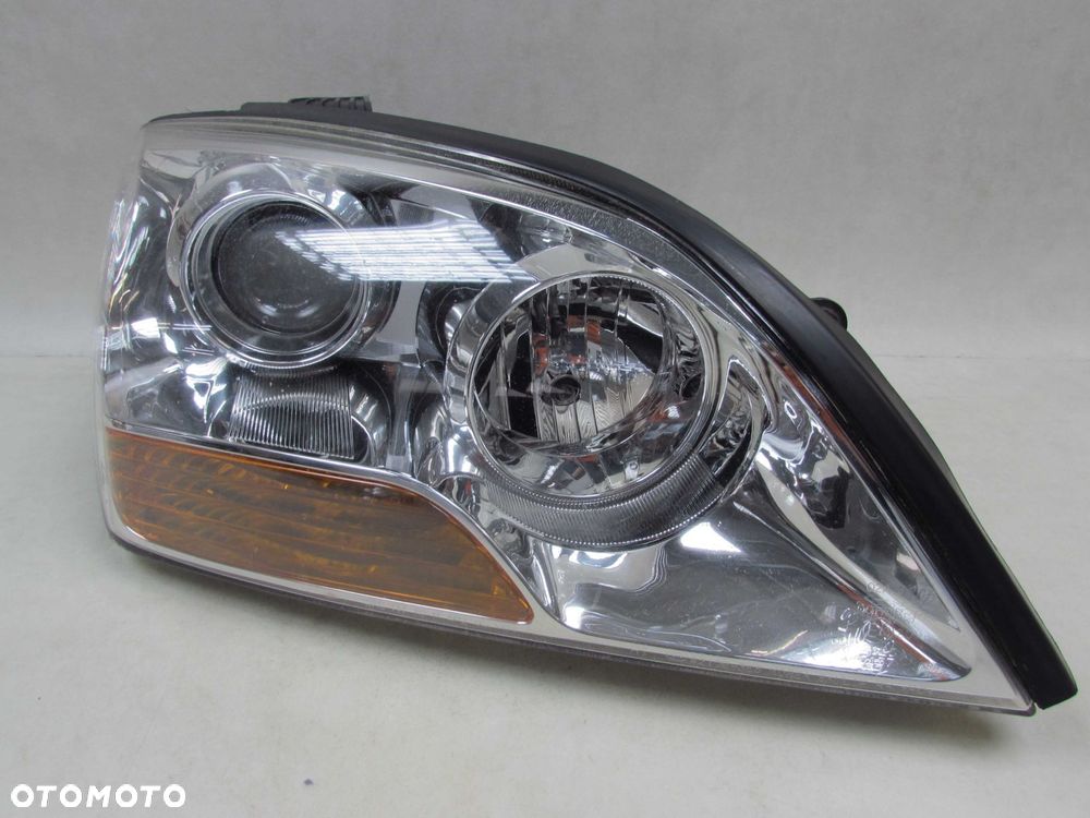 KIA SORENTO LIFT 06-09 LAMPA REFLEKTOR PRAWY 92102-3E5XX UK - 2