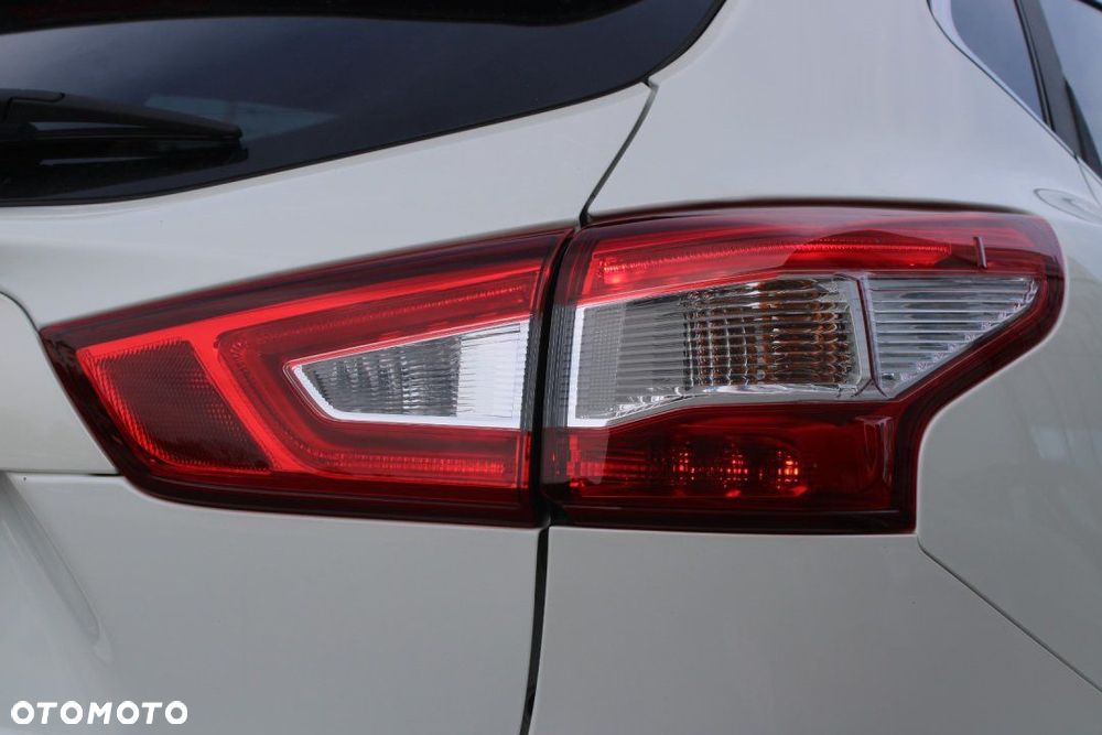 Nissan Qashqai - 12