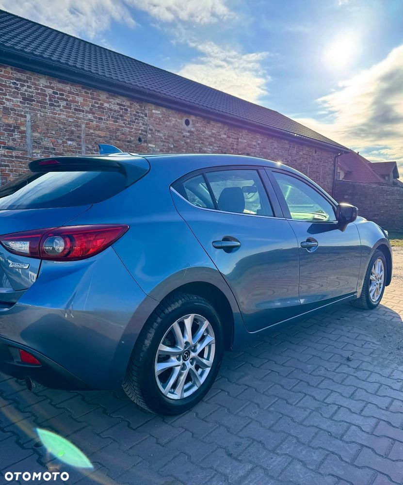 Mazda 3 - 6