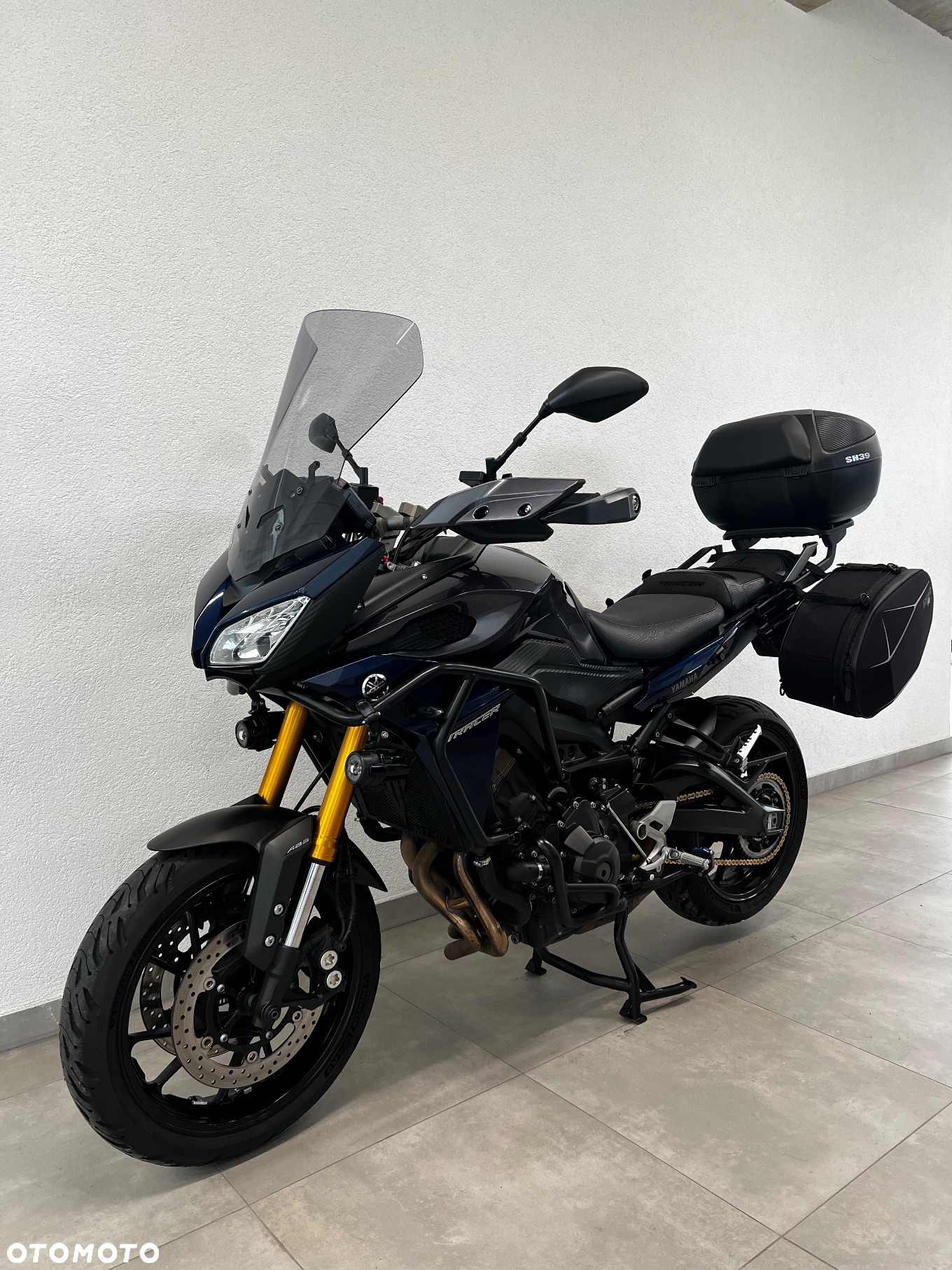 Yamaha MT - 2