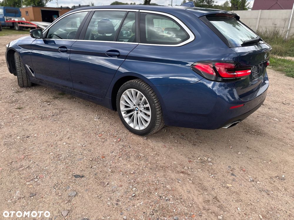 BMW Seria 5 530d xDrive - 22