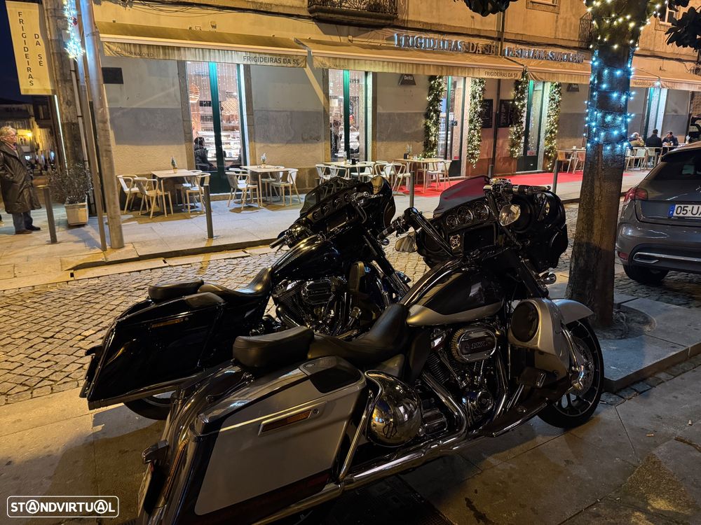 Harley-Davidson FLHXS STREET GLIDE CVO - 9