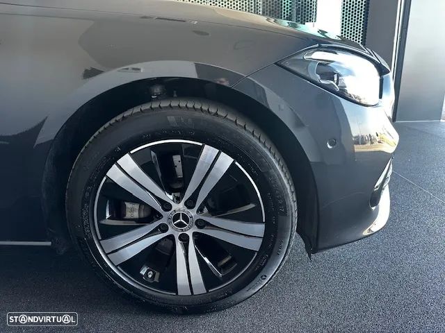 Mercedes-Benz C 300 de Avantgarde - 9
