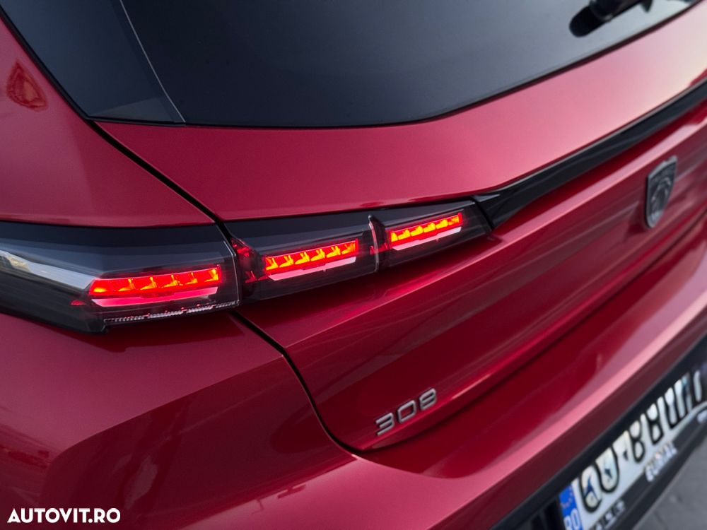 Peugeot 308 1.2L PureTech 130 S&S EAT8 Allure - 25