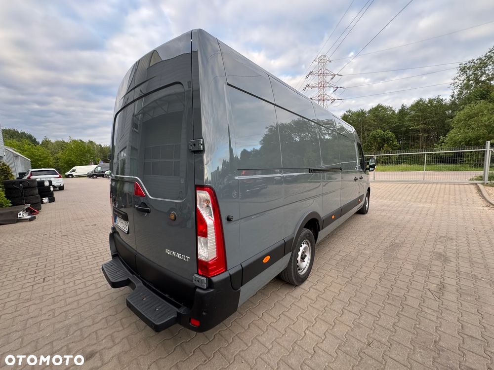 Renault Master L4H2 - 4
