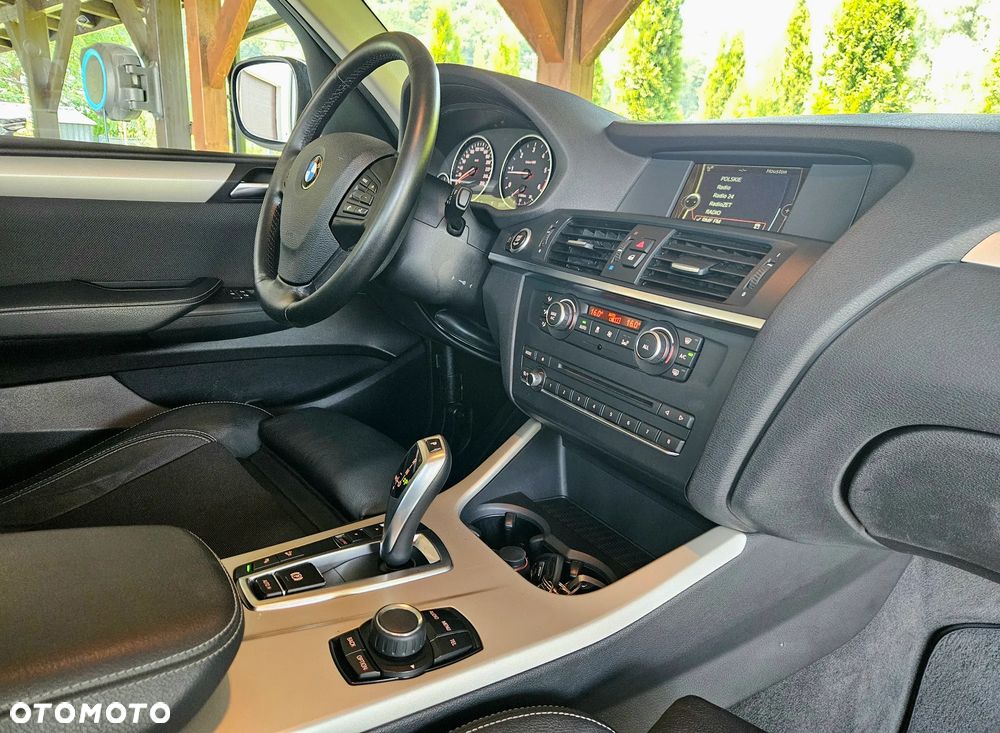 BMW X3 xDrive20d - 8