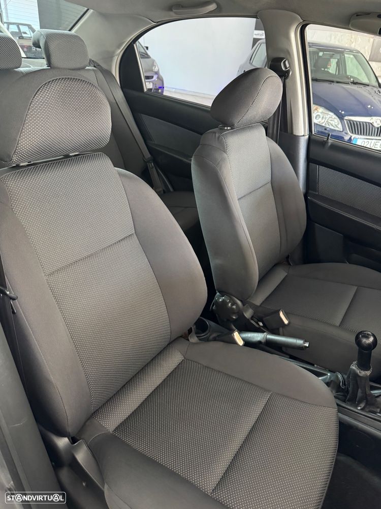 Chevrolet Aveo 1.2 LS - 9