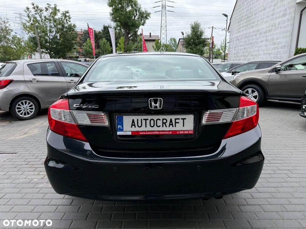 Honda Civic ver-1-8-executive - 23