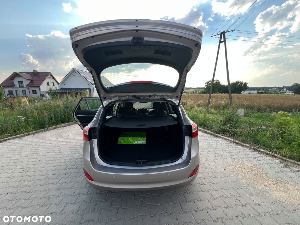 Hyundai i30 - 13