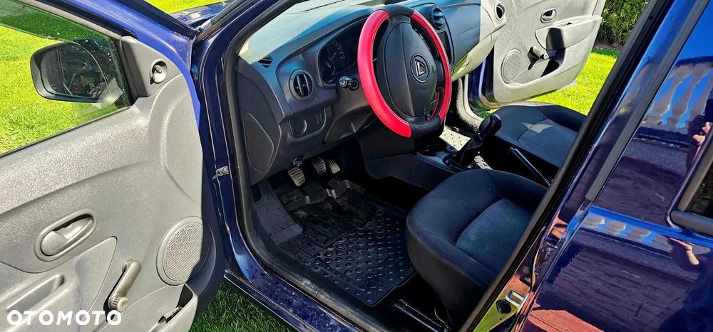 Dacia Sandero 1.2 16V Access EU6 - 10