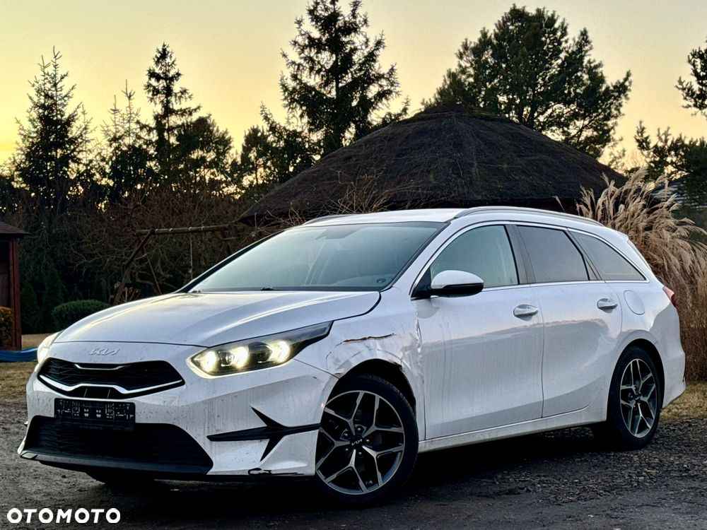 Kia Ceed 1.6 CRDi Eco-Dynamics+(48V Mild-Hybr.) DCT7 Spirit - 3