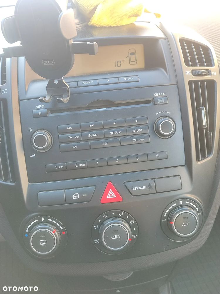 Kia Ceed 1.4 Comfort + - 19