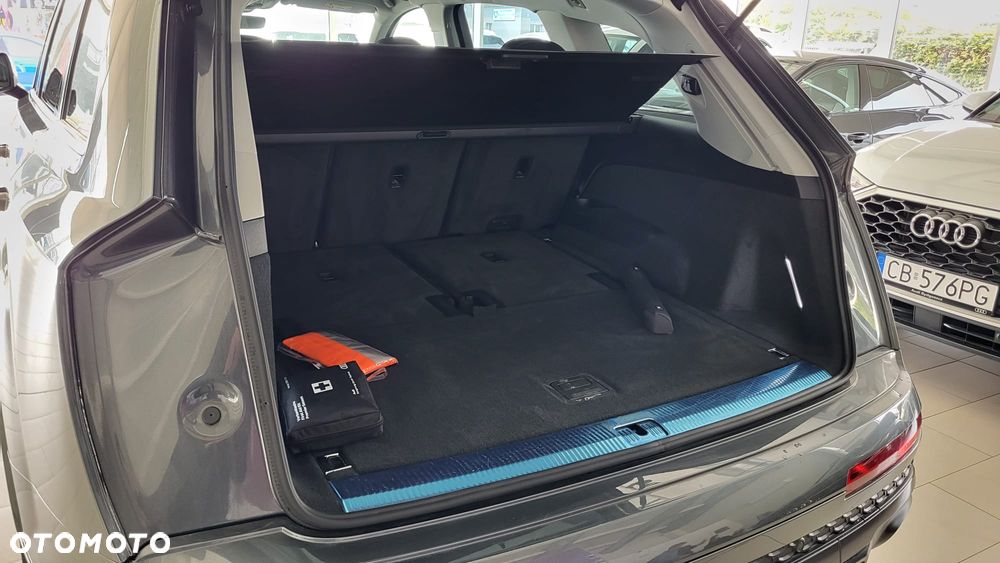 Audi Q7 - 3